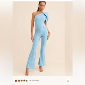 Stunning, one shoulder Elliatt top-rated jumpsuit, Sz M, gently worn/flattering